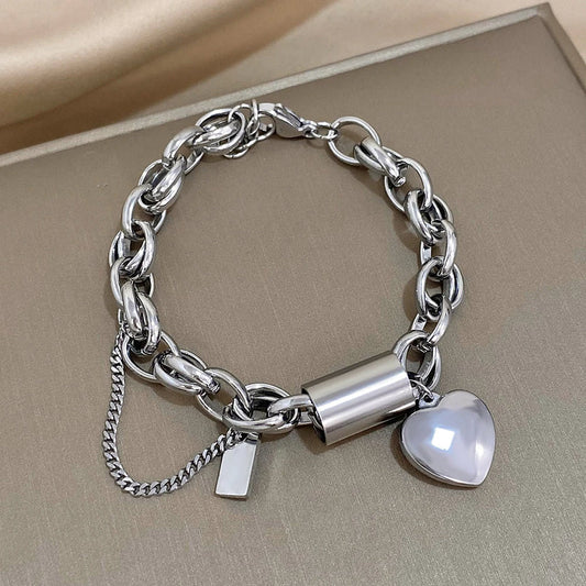 Heartened Chunky Armband | Gold