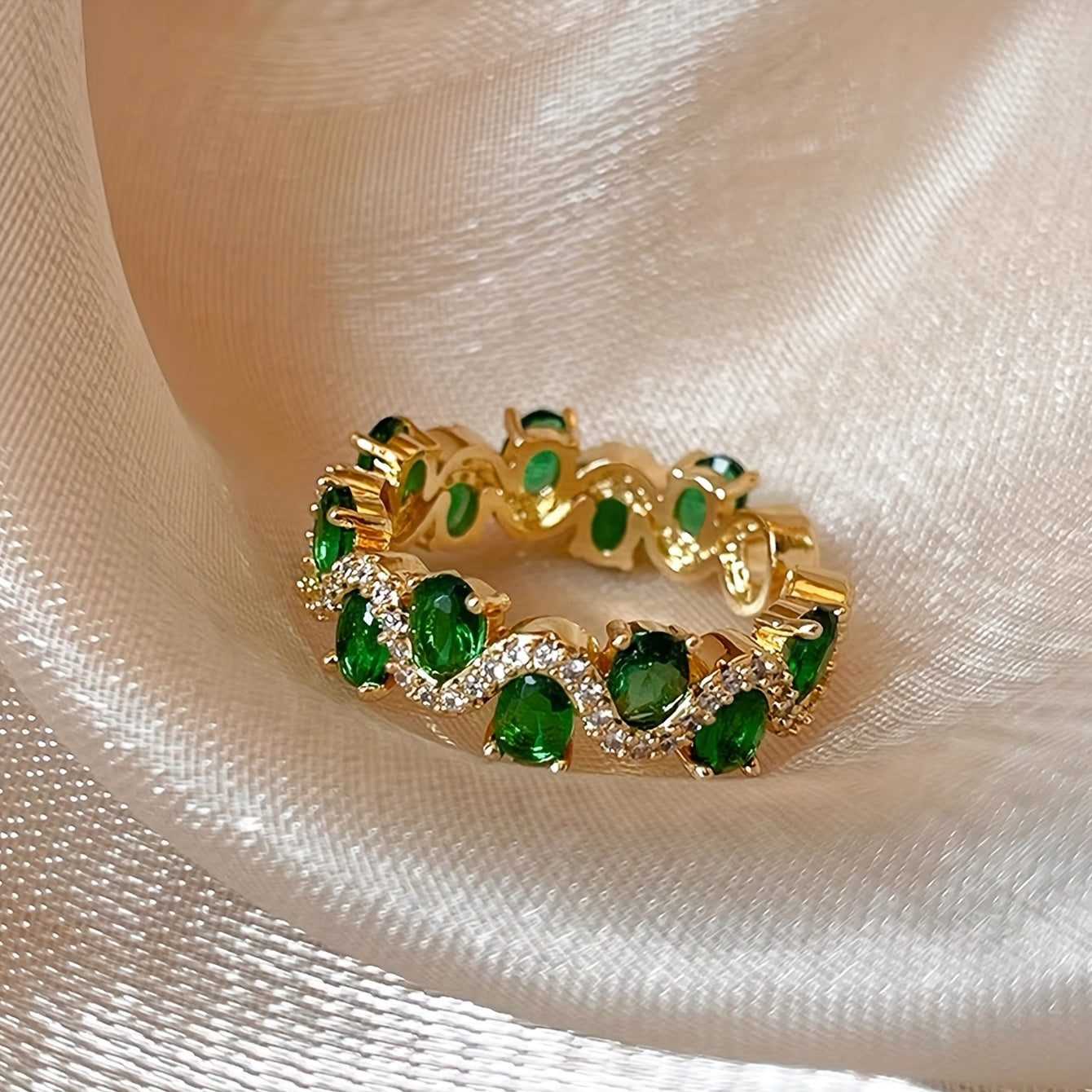 Calira Sparkling Smaragd Open Ring | Gold