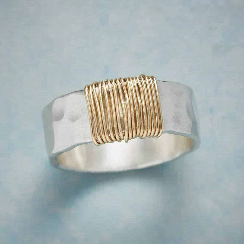 Silber and Gold Wire Wrapped Ring