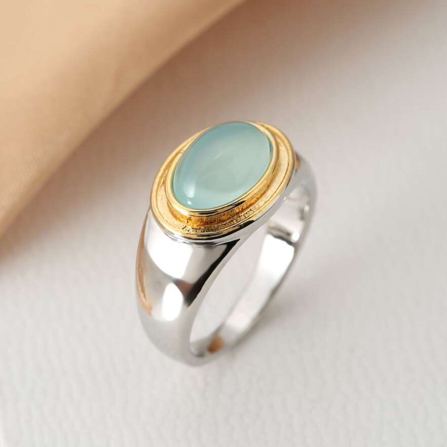 Silber and Gold Bezel Cabochon Ring