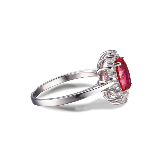 Classic Rubin Halo Ring | Weiß Gold