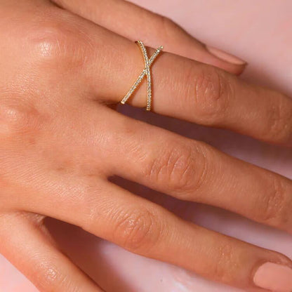 Nia Gold Diamant Cross Ring