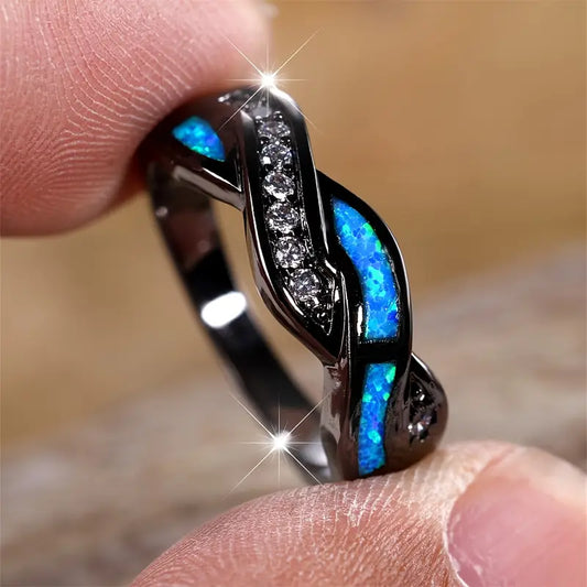 Thessia Lunebray Ring | Weiß Gold
