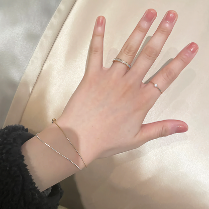 Gabrielle Diamant Simulant Gold Ring