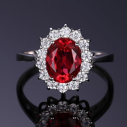 Classic Rubin Halo Ring | Weiß Gold