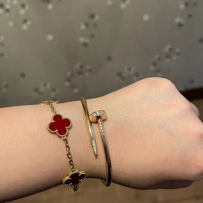 Clover Armband Red