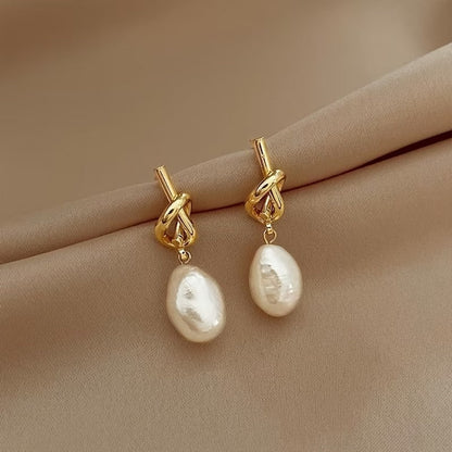 Knotted Perle Elegance Ohrringe