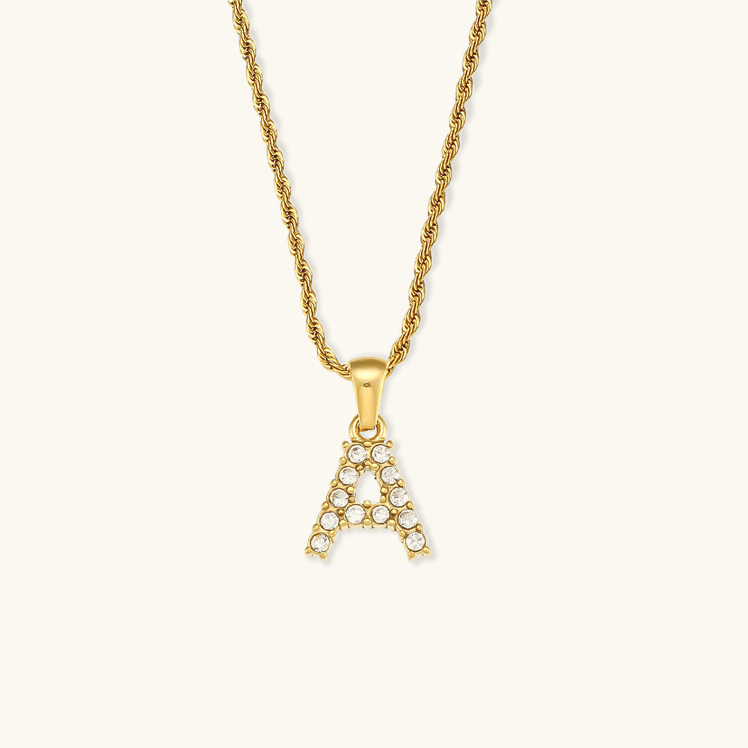 Maeve Letter Initial Diamant Halskette