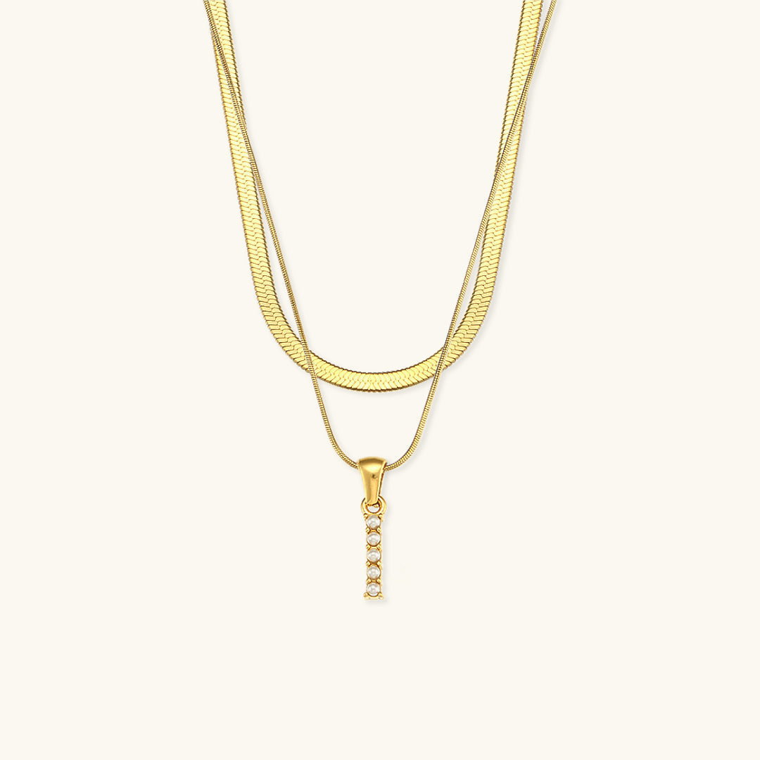 Fiona Layered Gold Initial Letter Halskette