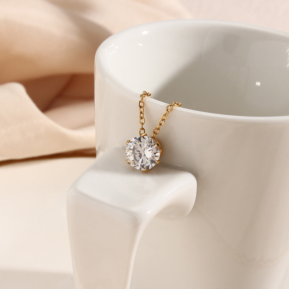 Kyla Solitaire Gold Halskette