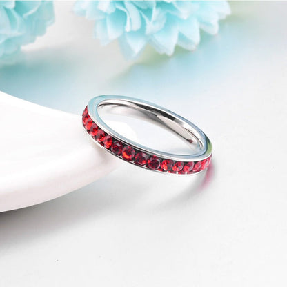 Rubin Eternity Band Ring | Weiß Gold