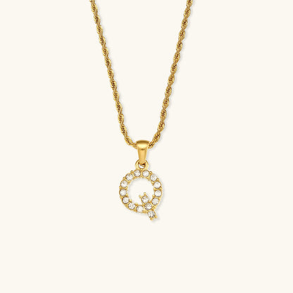 Maeve Letter Initial Diamant Halskette