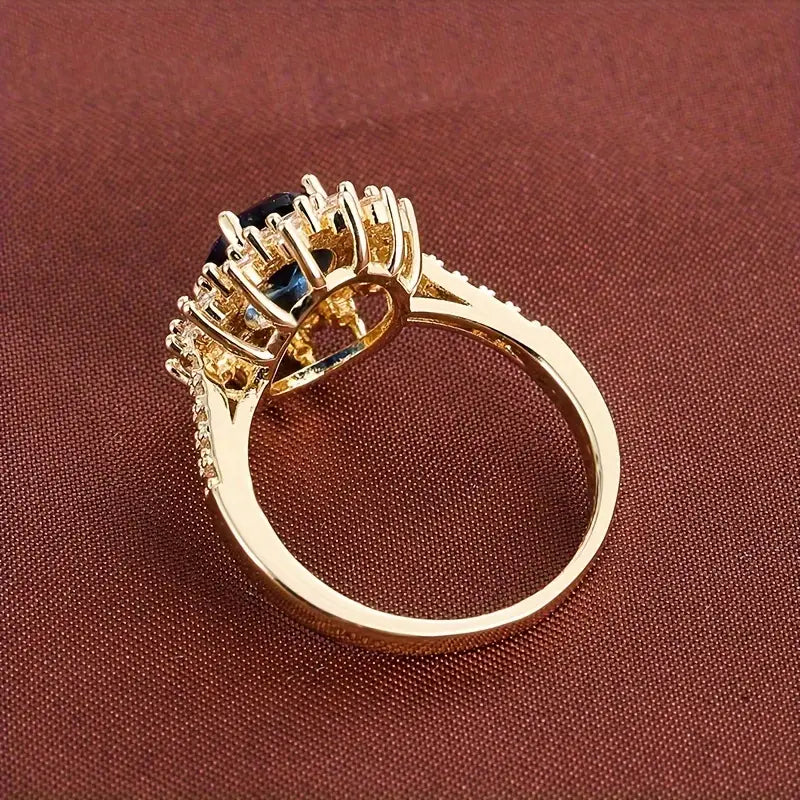 Gold Saphir Halo Ring