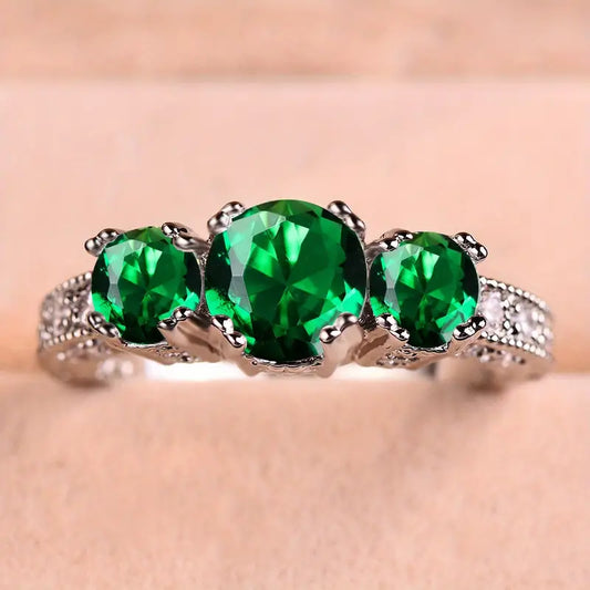 Serilda Wynloren Ring | Weiß Gold