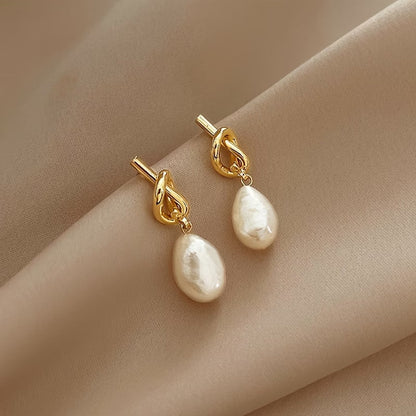 Knotted Perle Elegance Ohrringe