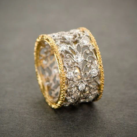 Silber and Gold Ornate Band Ring